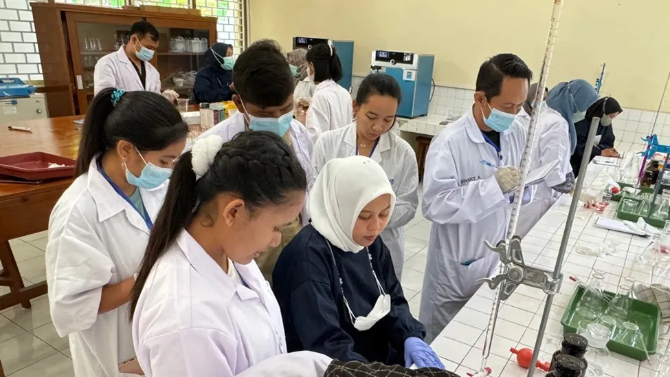 Tingkatkan Keberhasilan Budidaya Udang, Shrimp Club Indonesia dan Universitas Brawijaya Selenggarakan Pelatihan Nasional Analisa Laboratorium